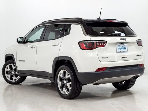 Used 2019 Jeep Compass Limited AWD/4WD image 25