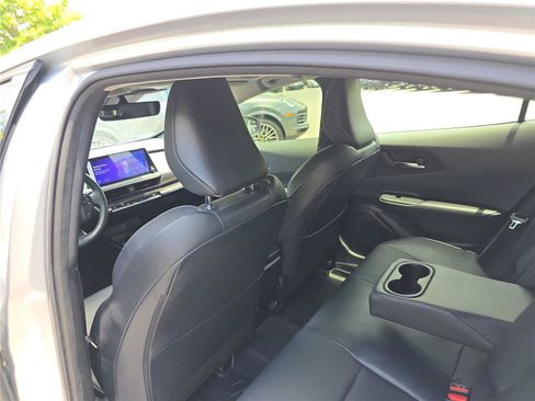 Used 2023 Toyota Prius XLE FWD image 16