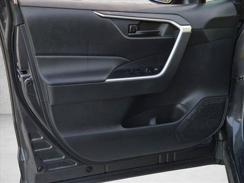 Used 2023 Toyota RAV4 LE FWD image 11