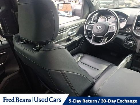 Used 2022 RAM 1500 Big Horn w/ Night Edition AWD/4WD image 14