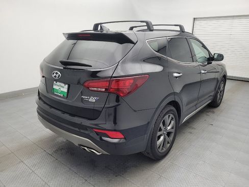 Used 2018 Hyundai Santa Fe Sport image 9