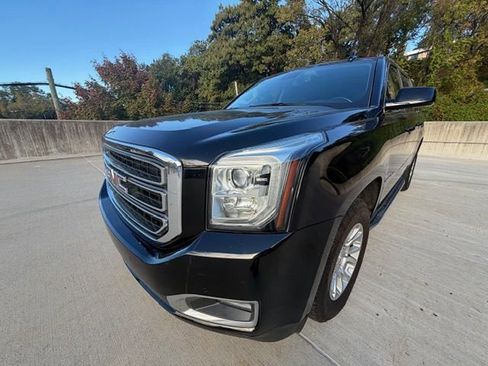 Used 2020 GMC Yukon XL SLT image 9