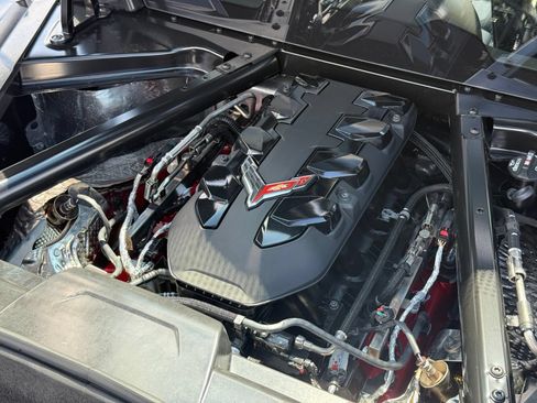 New 2027 Chevrolet Corvette Stingray Coupe w/ 1LT RWD image 27