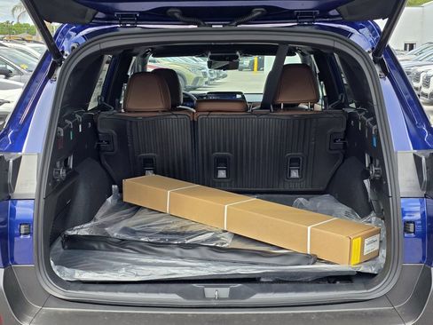 New 2026 Subaru Outback Touring XT AWD/4WD image 9