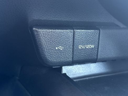 Used 2024 Toyota Camry SE FWD image 41