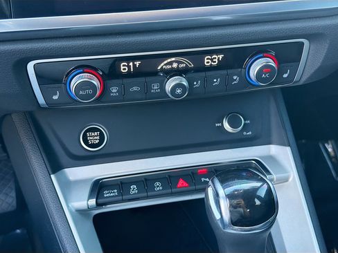 Used 2021 Audi Q3 2.0T Premium w/ Convenience Package image 32