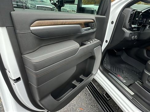 New 2025 Chevrolet Silverado 2500 High Country w/ High Country Premium Package image 11