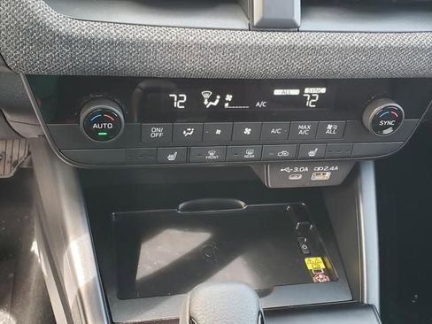 New 2026 Subaru Outback Premium image 19