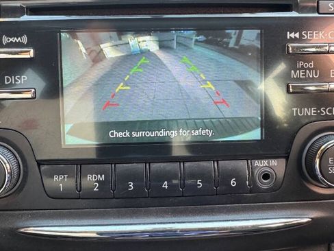 Used 2015 Nissan Rogue S w/ Convenience Package FWD image 31