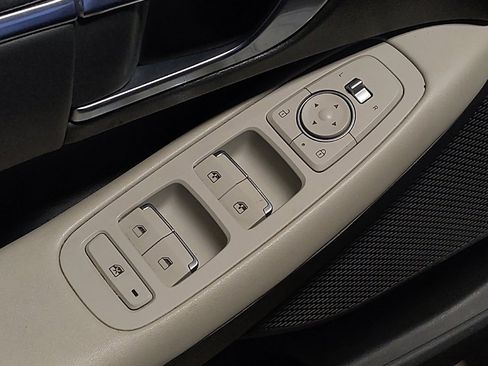 Used 2023 Hyundai Sonata SEL image 27