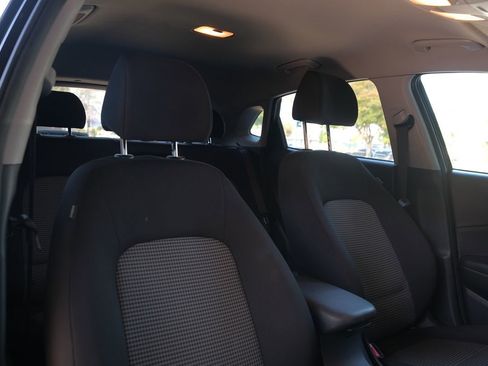 Used 2019 Hyundai Kona SEL FWD image 29