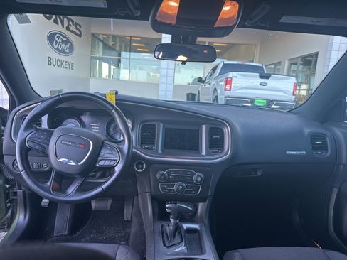 Used 2022 Dodge Charger SXT w/ Blacktop Package image 14
