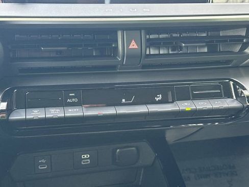 Certified 2024 Toyota Prius LE image 26