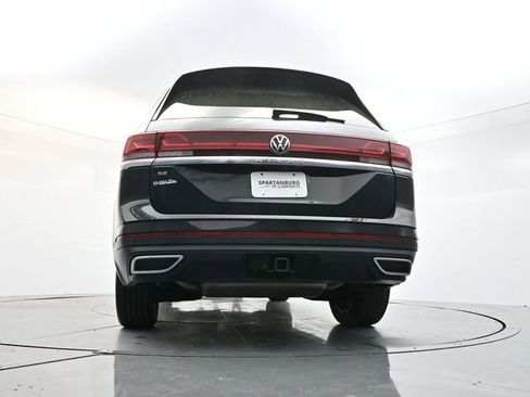 Used 2025 Volkswagen Atlas SE FWD image 37
