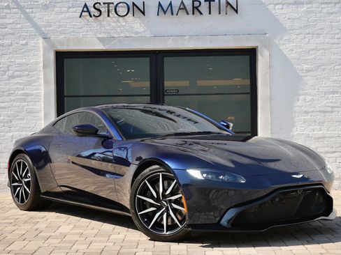 Used 2020 Aston Martin V8 Vantage Coupe RWD image 1
