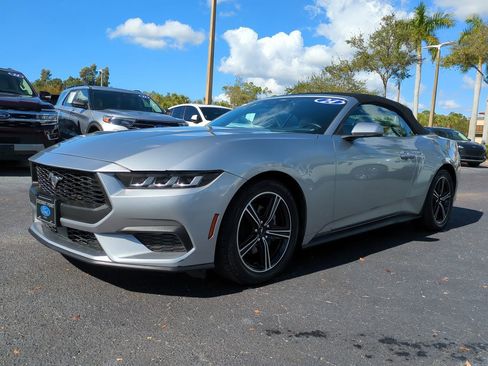 Certified 2024 Ford Mustang Premium image 8