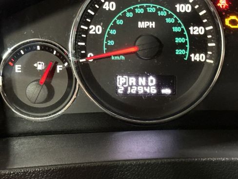 Used 2010 Jeep Grand Cherokee Laredo AWD/4WD image 13