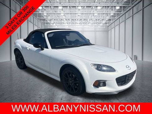 Used 2013 MAZDA MX-5 Miata Club RWD image 1