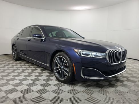 Used 2022 BMW 750i xDrive w/ Executive Package image 1