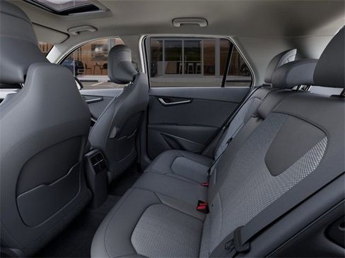 New 2025 Kia Niro EX Touring image 18