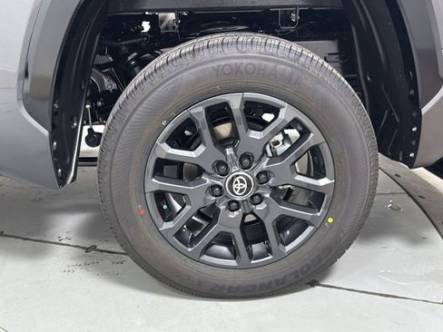 New 2026 Toyota Tundra Platinum image 23