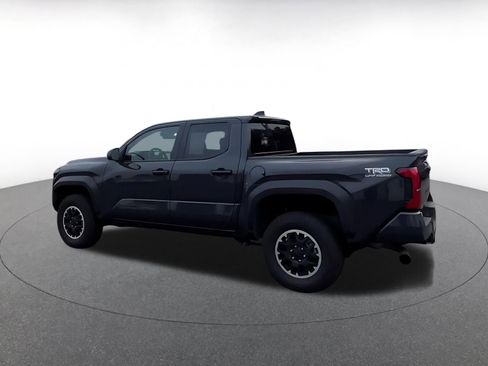 Used 2025 Toyota Tacoma TRD Off-Road image 9