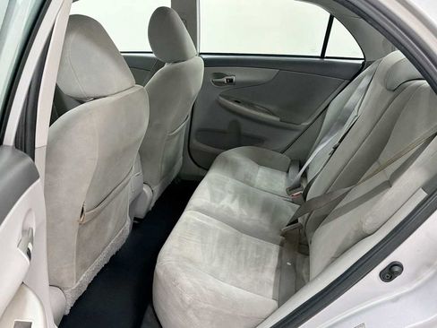 Used 2010 Toyota Corolla LE FWD image 22