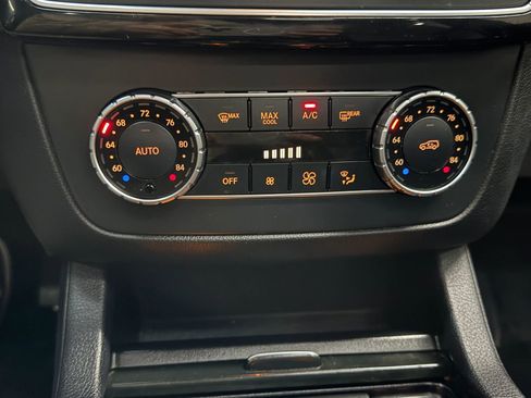 Used 2016 Mercedes-Benz GLE 350 w/ Premium Package image 34