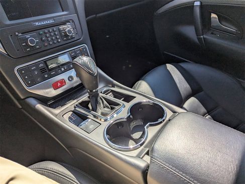 Used 2016 Maserati GranTurismo Sport image 25
