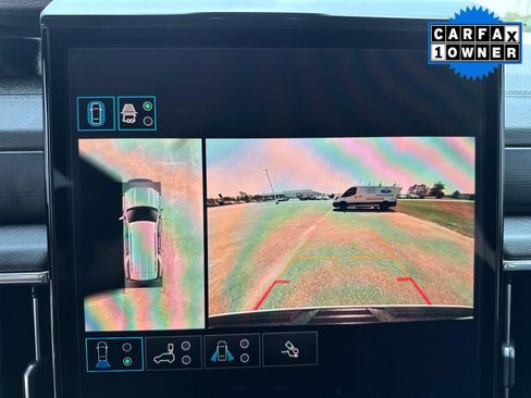 Used 2025 GMC Yukon Denali AWD/4WD image 31