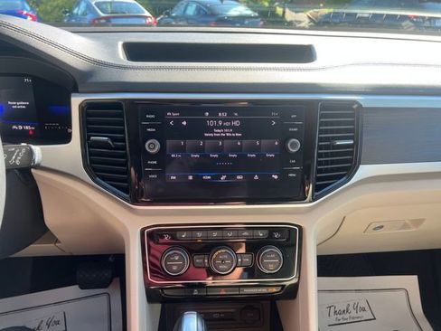 Used 2022 Volkswagen Atlas SE image 21