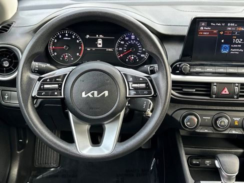 Used 2024 Kia Forte LX FWD image 11