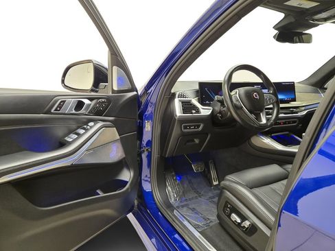 Used 2024 BMW ALPINA XB7 image 16