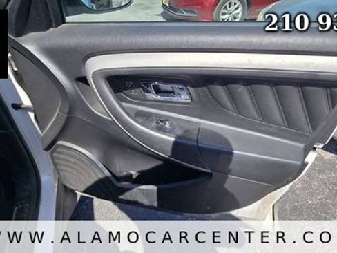Used 2018 Ford Taurus SEL w/ Equipment Group 201A AWD/4WD image 18