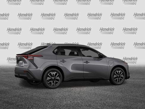 Used 2026 Toyota bZ FWD image 40