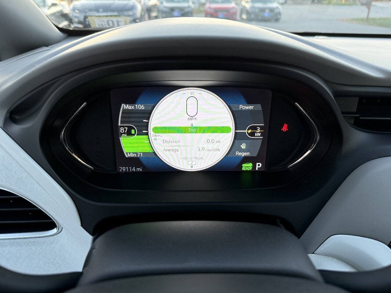 Used 2017 Chevrolet Bolt Premier w/ Driver Confidence II Package FWD image 24
