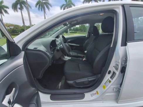 Used 2011 Toyota Corolla S FWD image 11