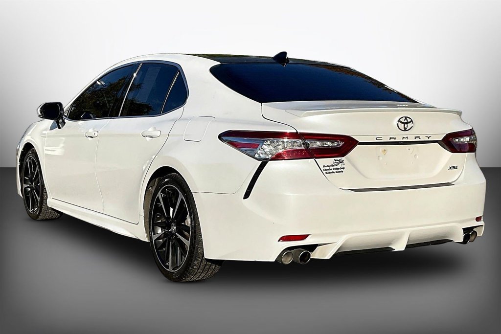 Used 2020 Toyota Camry XSE FWD image 4