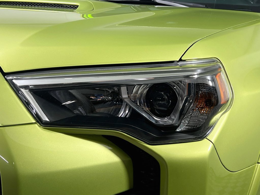 Used 2023 Toyota 4Runner TRD Off-Road Premium w/ Moonroof Package AWD/4WD image 9