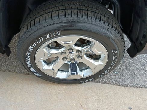 Used 2025 RAM 1500 Big Horn AWD/4WD image 26