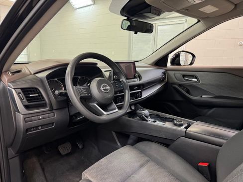 Used 2023 Nissan Rogue SV AWD/4WD image 15