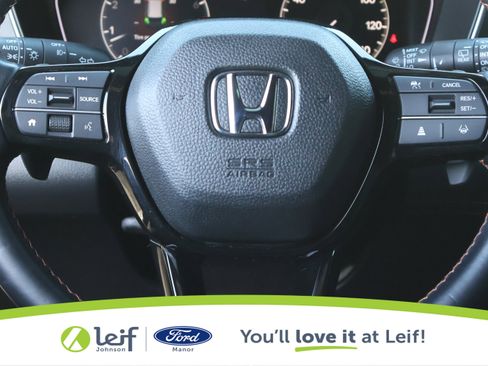 Used 2023 Honda Pilot Sport image 18