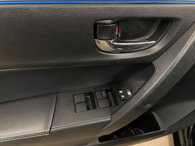 Used 2016 Toyota Corolla S FWD image 11