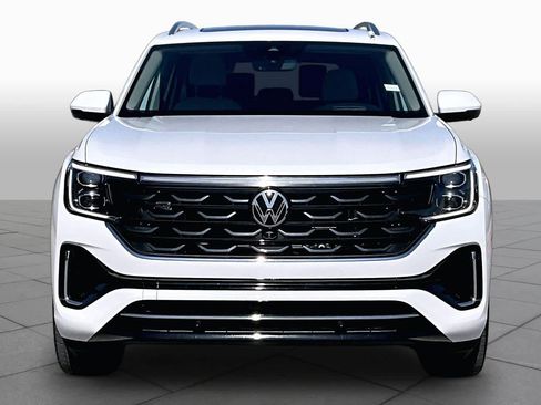 Used 2025 Volkswagen Atlas SEL Premium R-Line AWD/4WD image 4