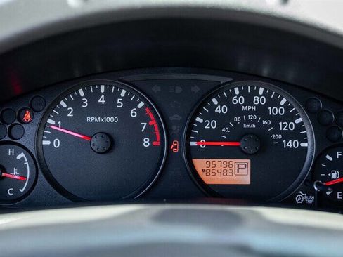 Used 2014 Nissan Frontier S RWD image 12