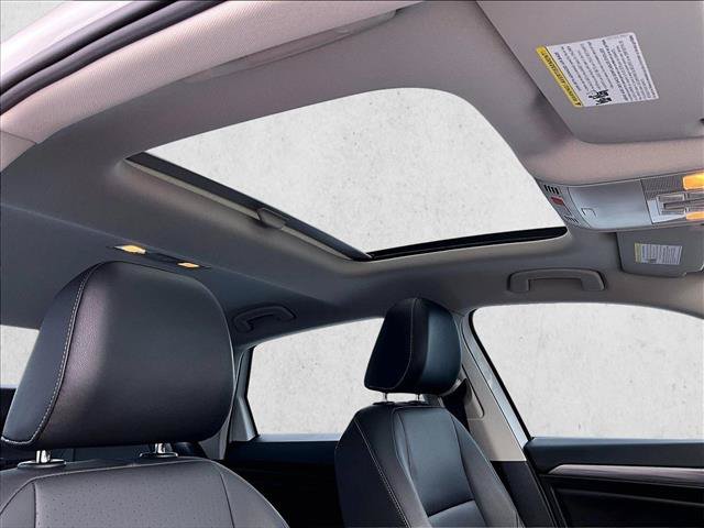 Used 2019 Volkswagen Jetta SEL FWD image 17