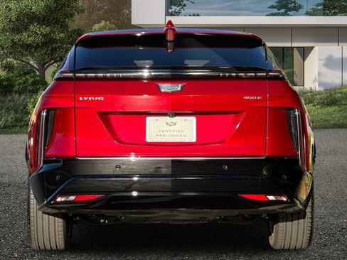 Certified 2024 Cadillac Lyriq Luxury RWD image 5