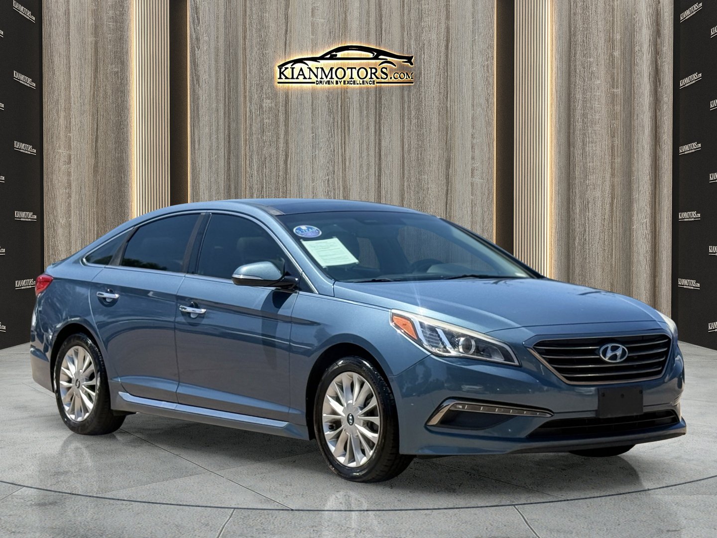 Used 2015 Hyundai Sonata Limited w/ Option Group 05 FWD image 1