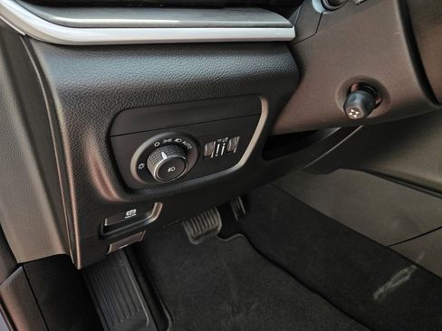 New 2026 Jeep Grand Cherokee L Limited AWD/4WD image 15