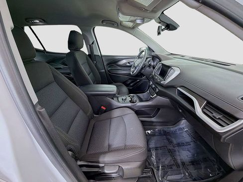 Used 2023 GMC Terrain SLE w/ Driver Convenience Package image 19